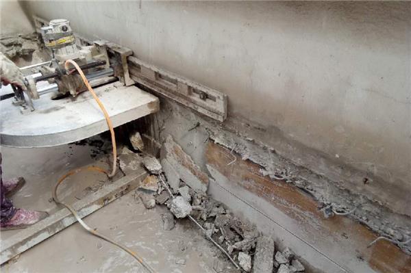 我公司專業(yè)墻體切割拆除工程