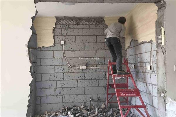 二手房裝修時(shí)衛(wèi)生間怎么拆除